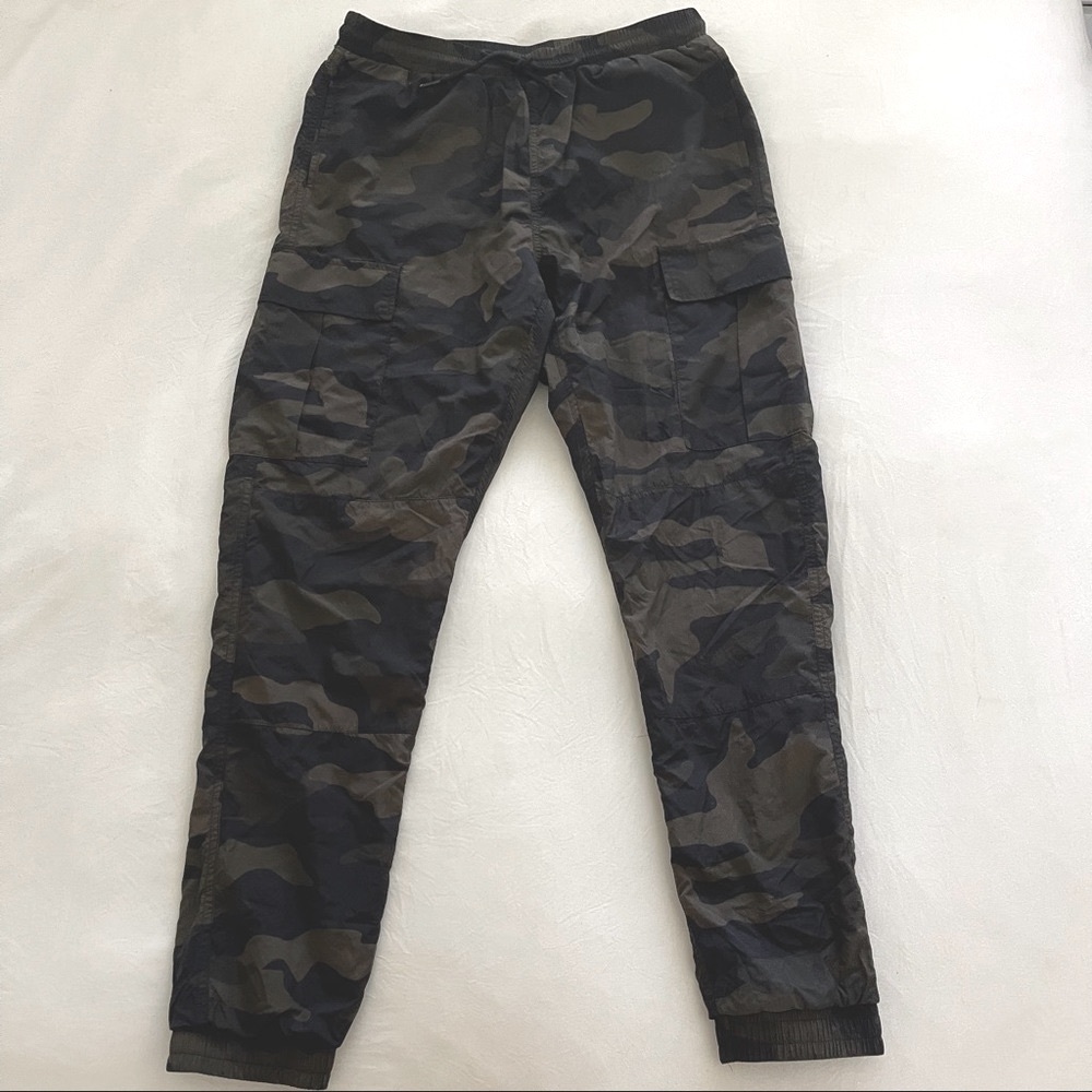 Camo jogger pants